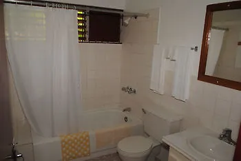 Moon Rooms At Moonrise Villa Negril Hotel